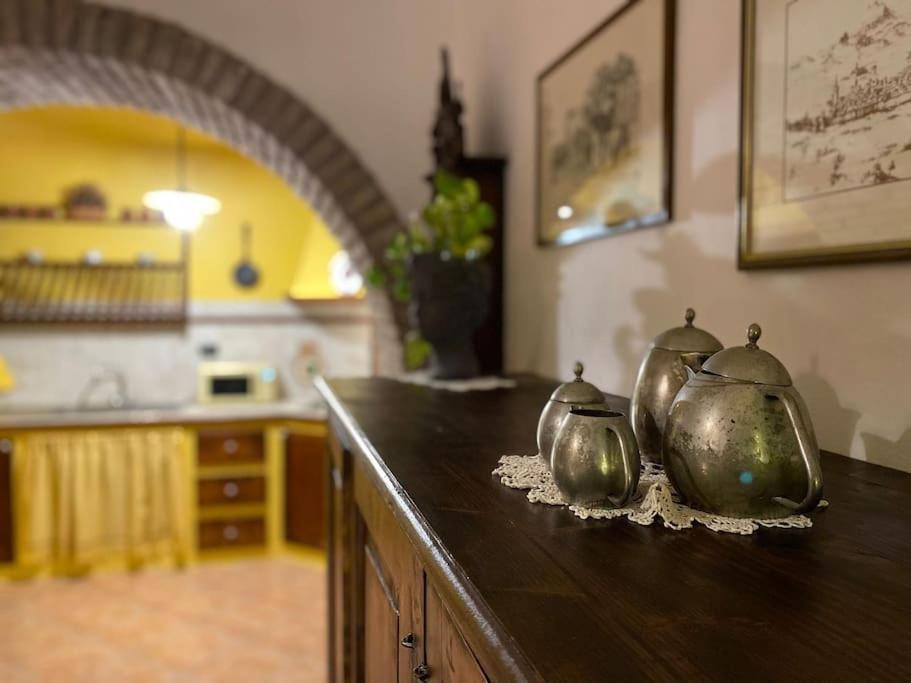 Casa Vacanze Fonte Del Menotre Foligno Esterno foto